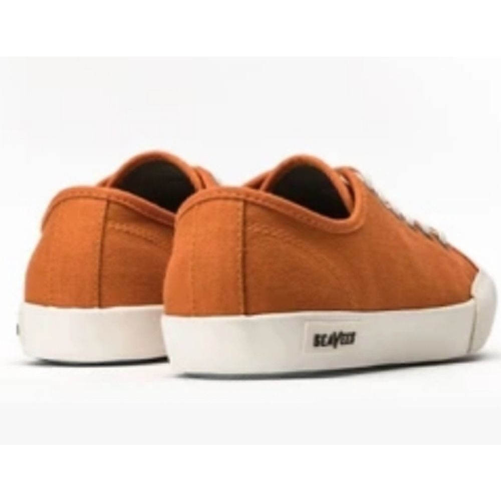 𝅺seavees Monterey Tie Boat Deck Sneaker Tangeringe - Picture 2 of 6